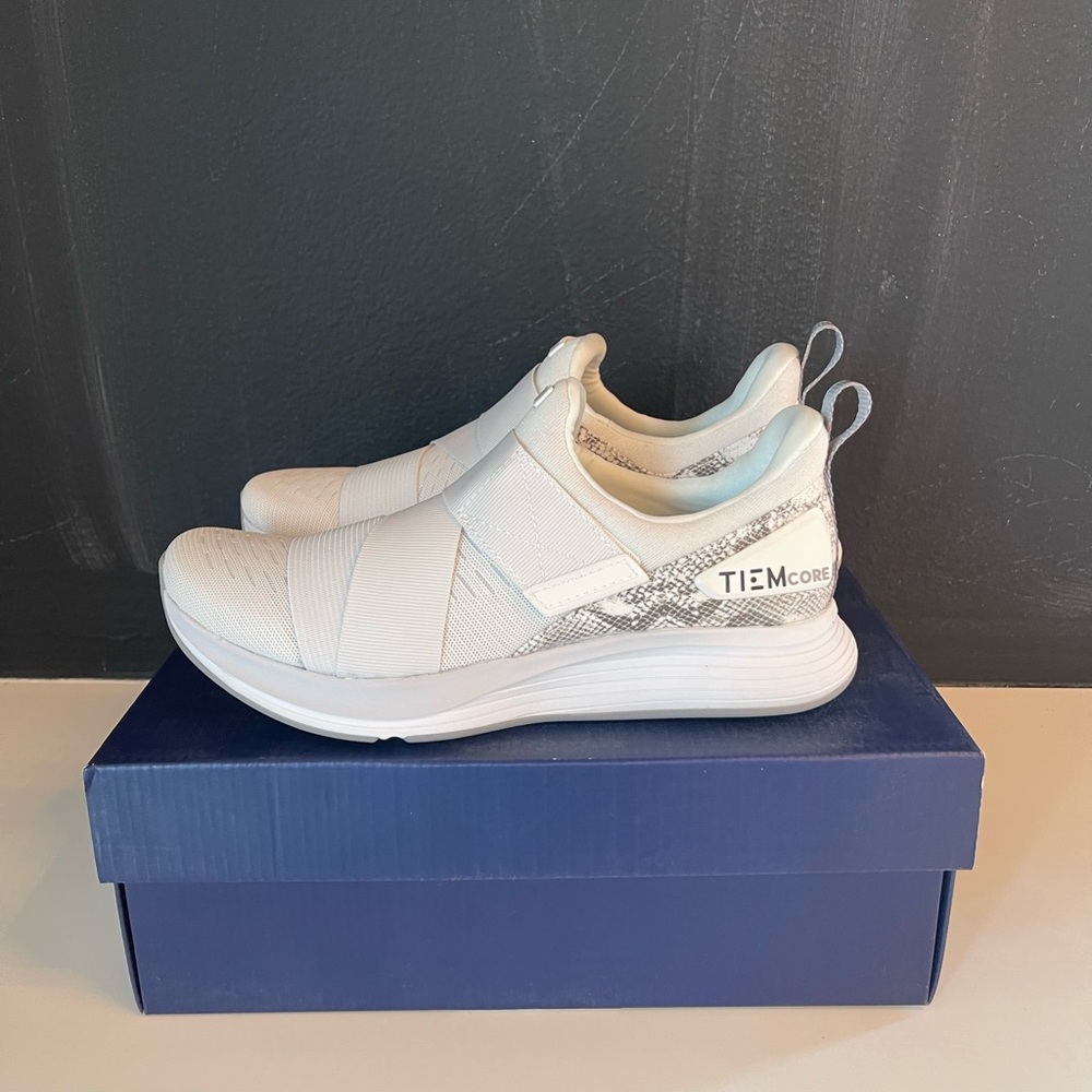 TIEM core sneakers, size 7